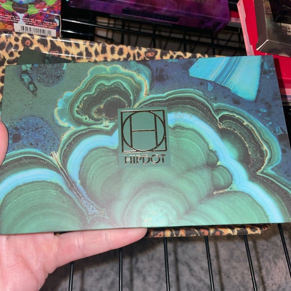 Hip dot cinote pressed eyeshadow pallet - Picture 4 of 4